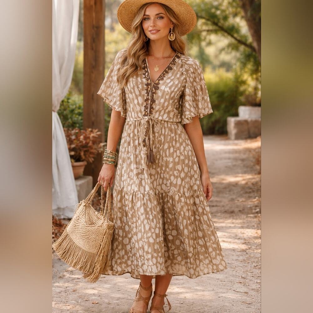 NWT Kaktus Tan,Brown, Peach Flutter Sleeve Beaded Midi Dress Sz S